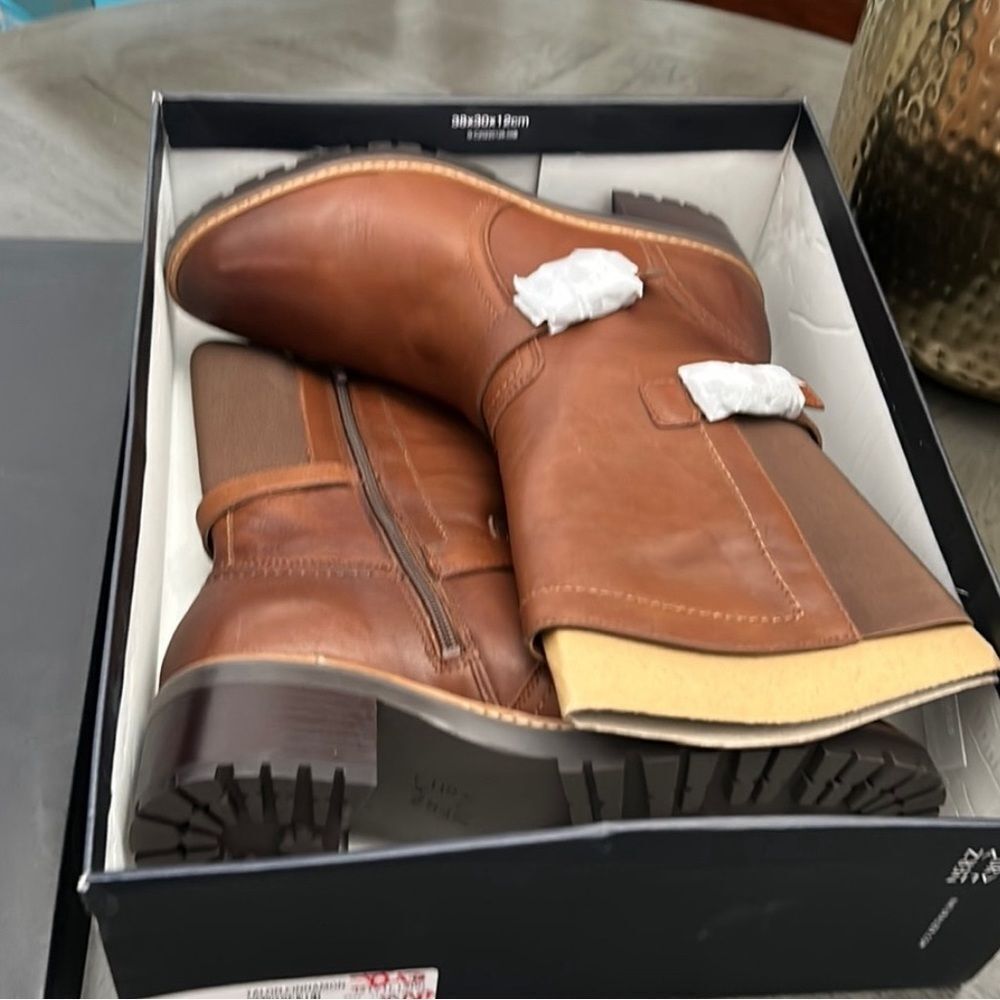 Naturalizer  Talon Boots (WIDE) - Picture 2 of 12